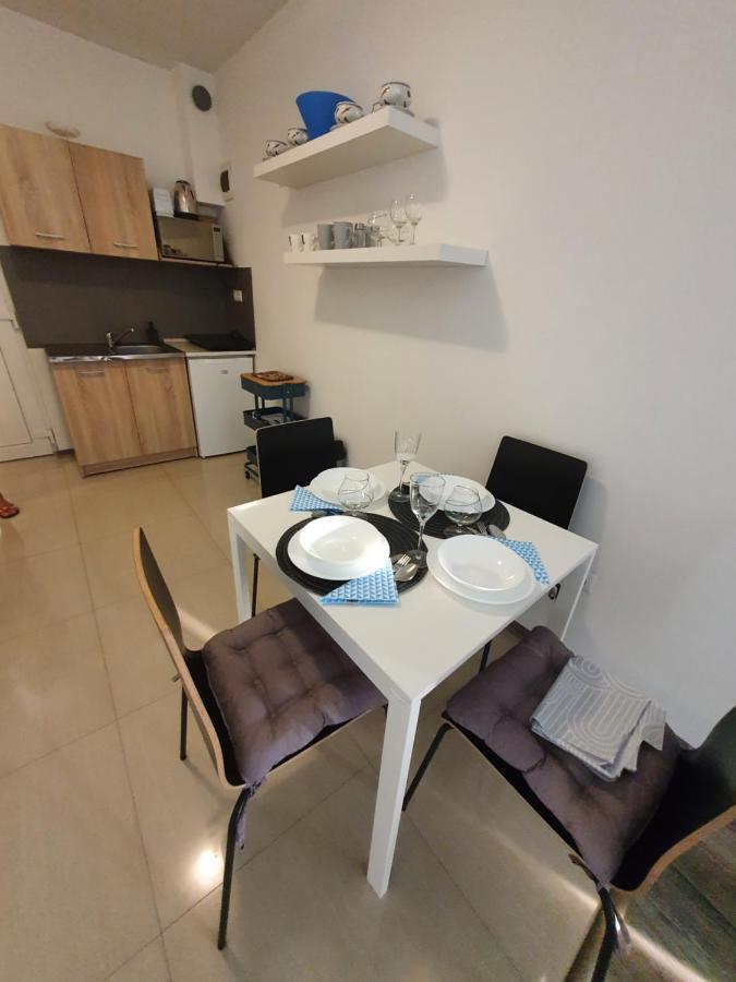 Lexi Apartman Appartamento Hajdúszoboszló Esterno foto